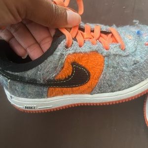 Toddler Nike shoes